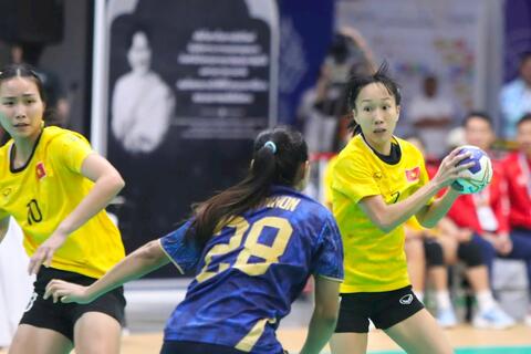 Nữ đội trưởng thép của bóng ném Việt Nam