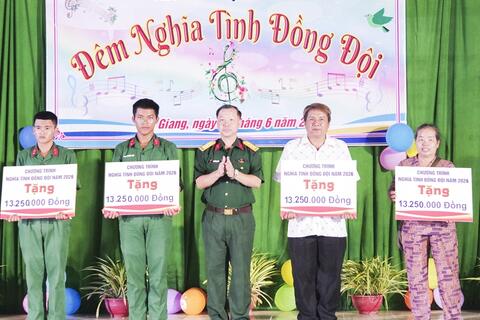 Hiểu “ảo” để sống thực