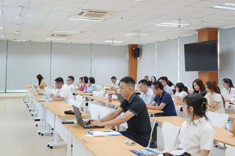 Ứng dụng công nghệ trong giáo dục đại học phải lấy người học làm trung tâm