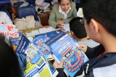 Gần 90 trường đại học công bố điểm sàn, dao động từ 15 đến 25 điểm