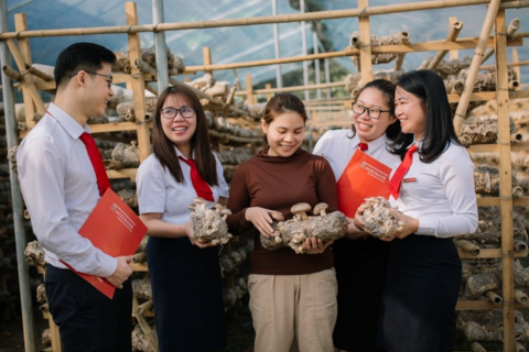 Dòng vốn đổ mạnh vào lĩnh vực sản xuất - Agribank “kiến tạo” động lực tăng trưởng bền vững cho cộng đồng doanh nghiệp
