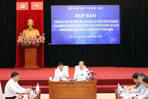 Hủy kết quả thi và tổ chức thi lại tất cả các môn thi của thí sinh tại điểm thi Trường Trung học Phổ thông Chuyên Tuyên Quang