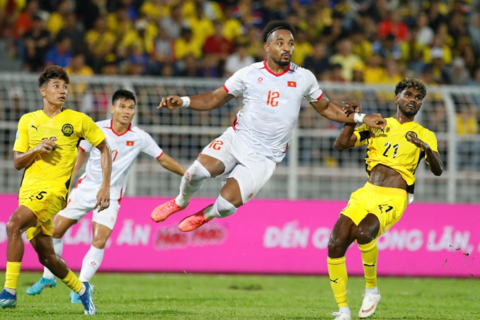 Xuân Son lập kỷ lục ghi bàn mới của tuyển Việt Nam tại vòng knock-out ASEAN Cup