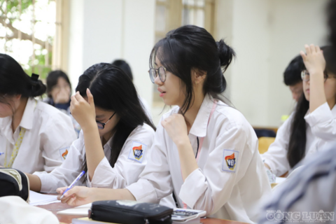 Đưa tiếng Anh thành ngôn ngữ thứ hai, trường học sẽ được đánh giá theo 3 mức độ