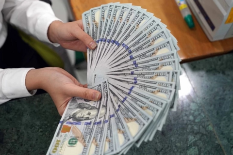 Tỷ giá USD hôm nay (19-8): Đồng USD đi ngang khi thị trường giảm kỳ vọng Fed tăng lãi suất