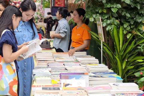 Hà Nội đặt mục tiêu ra mắt 'gia sư AI' hỗ trợ học tập vào năm 2026