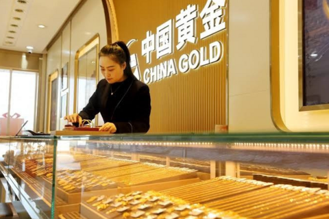 Dữ liệu việc làm Mỹ khởi sắc, vàng và bạc đồng loạt giảm mạnh