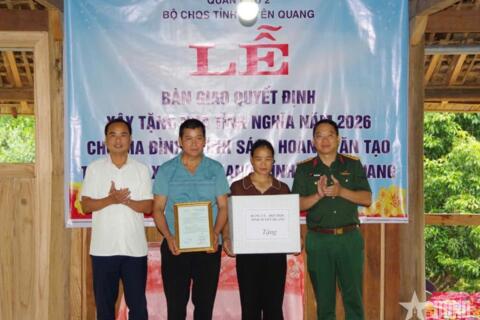 Mái ấm nghĩa tình ở Bằng Lang