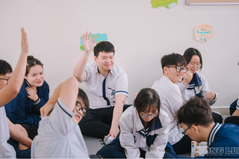 Nghịch lý 'phình giờ' hoạt động trải nghiệm trong trường học: Càng 'trải nghiệm', càng thêm giờ học