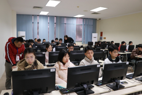 Hơn 50 trường đại học dùng điểm TSA, kỳ thi 2027 dự kiến nhận 60.000 lượt