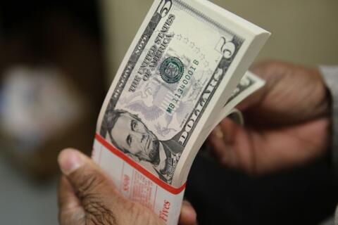 Tỷ giá USD hôm nay (12-10): Đồng USD có khả năng tiếp tục được hỗ trợ trong tuần này