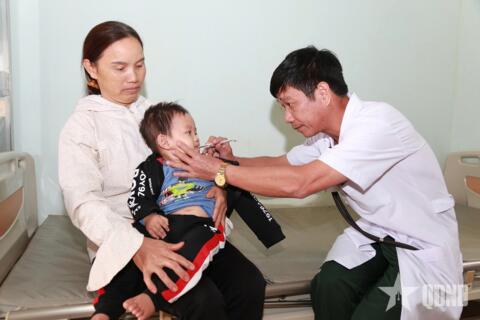 Những điểm mới về phụ cấp đặc thù đối với lĩnh vực y tế Quân đội