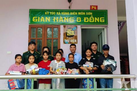 Những người “bố biên phòng” ở ký túc xá vùng biên