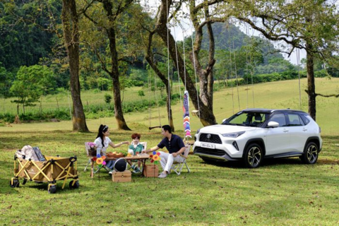 Toyota Yaris Cross Hybrid: Đi theo xu hướng điện hóa, không vướng nỗi lo sạc pin