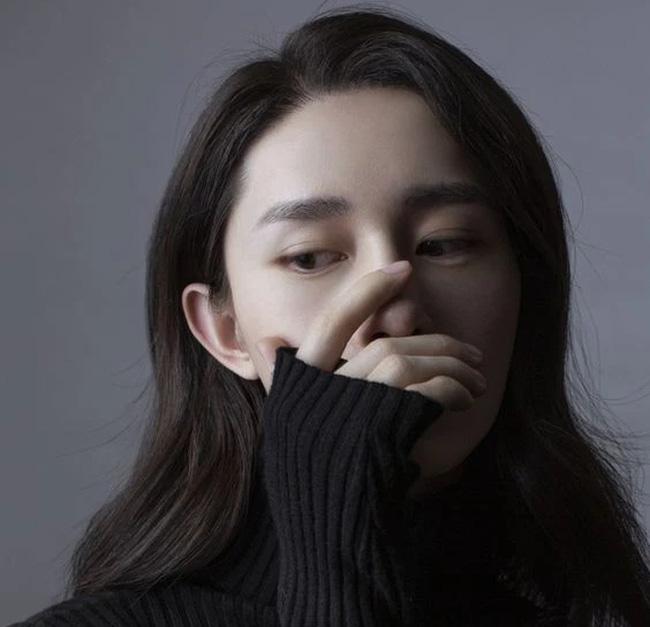 Vào lúc chia tay, bạn trai khoe cuốn sổ tiết kiệm 10 tỷ khiến tôi càng muốn rời bỏ anh nhanh hơn - Ảnh 1. Vào lúc chia tay, bạn trai khoe cuốn sổ tiết kiệm 10 tỷ khiến tôi càng muốn rời bỏ anh nhanh hơn - Ảnh 1.
