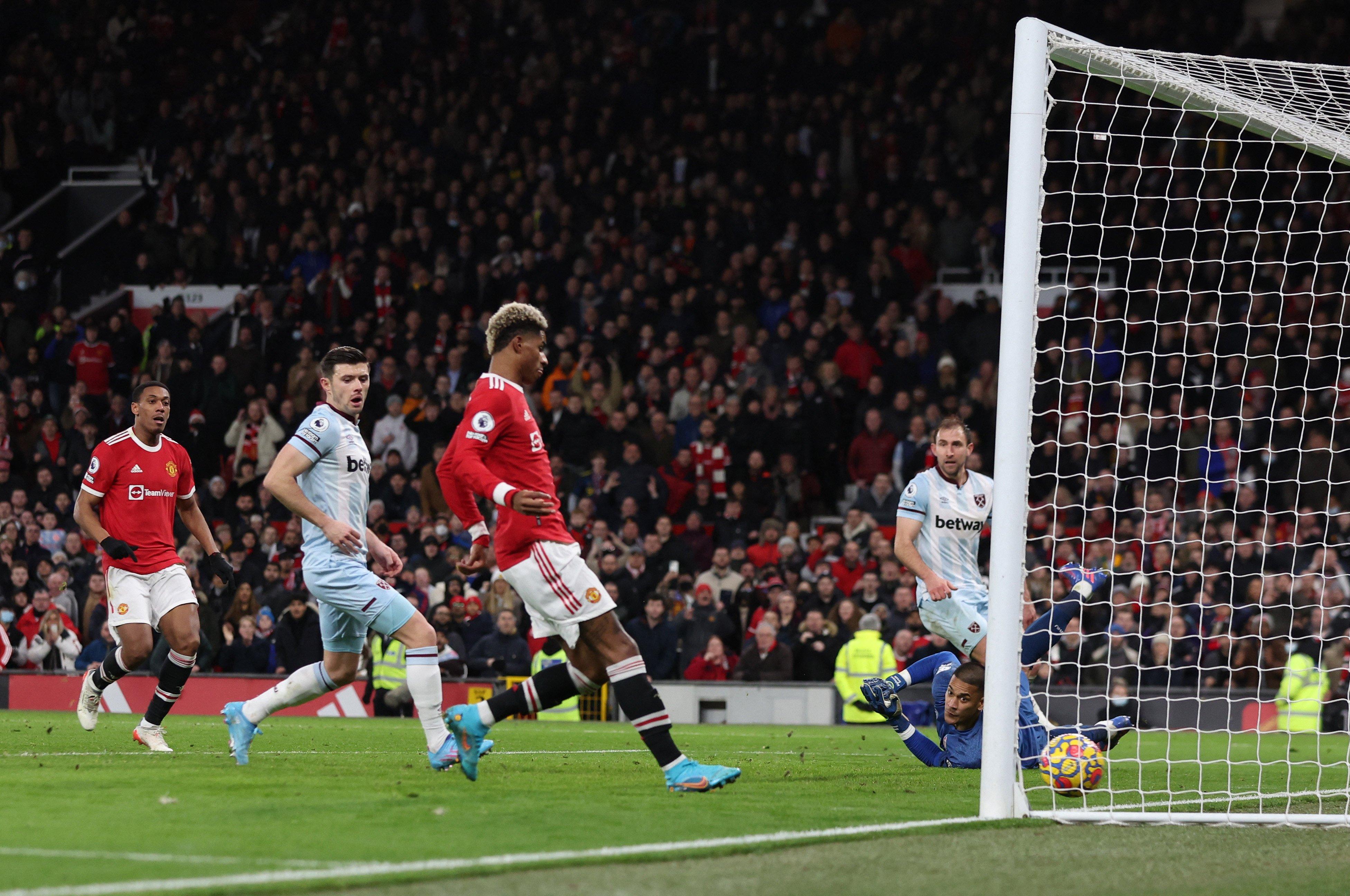MU dau West Ham anh 1