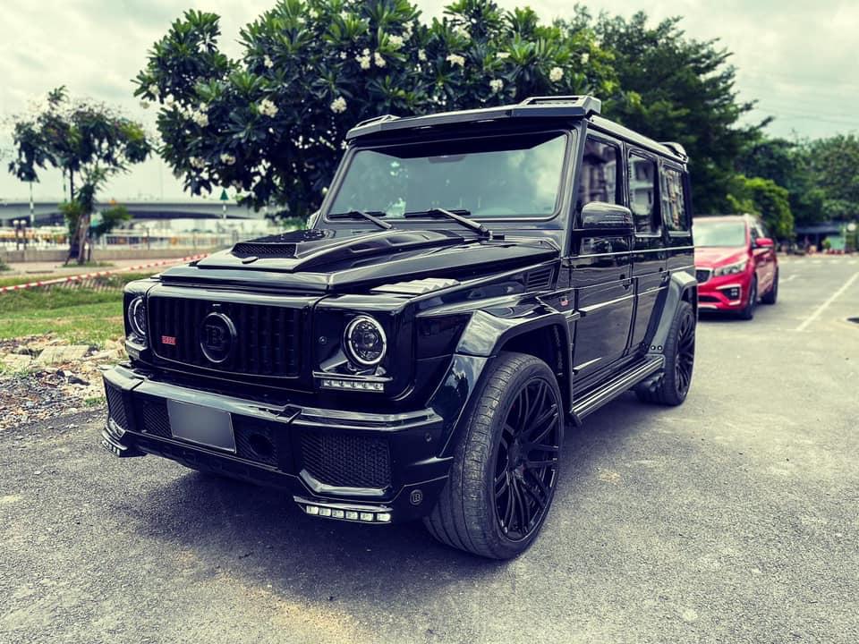 Mercedes-Benz G 63 AMG gần giống xe CR7 được vợ tặng có giá chỉ 3 tỷ đồng tại Việt Nam - Ảnh 1.