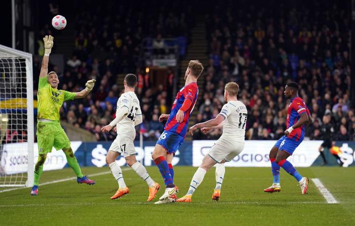 Hàng công vô duyên khiến Man City bị Crystal Palace cầm hòa - Ảnh 6.