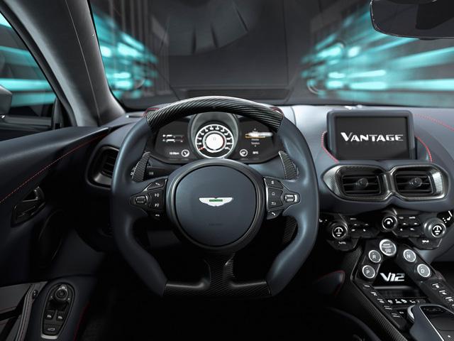 Aston Martin Vantage mạnh nhất lịch sử: 690 mã lực, mất 3,4 giây để đạt 100 km/h, chỉ có 333 xe nhưng đã được mua hết sạch từ khi còn trứng nước - Ảnh 7. Aston Martin Vantage mạnh nhất lịch sử: 690 mã lực, mất 3,4 giây để đạt 100 km/h, chỉ có 333 xe nhưng đã được mua hết sạch từ khi còn trứng nước - Ảnh 7.