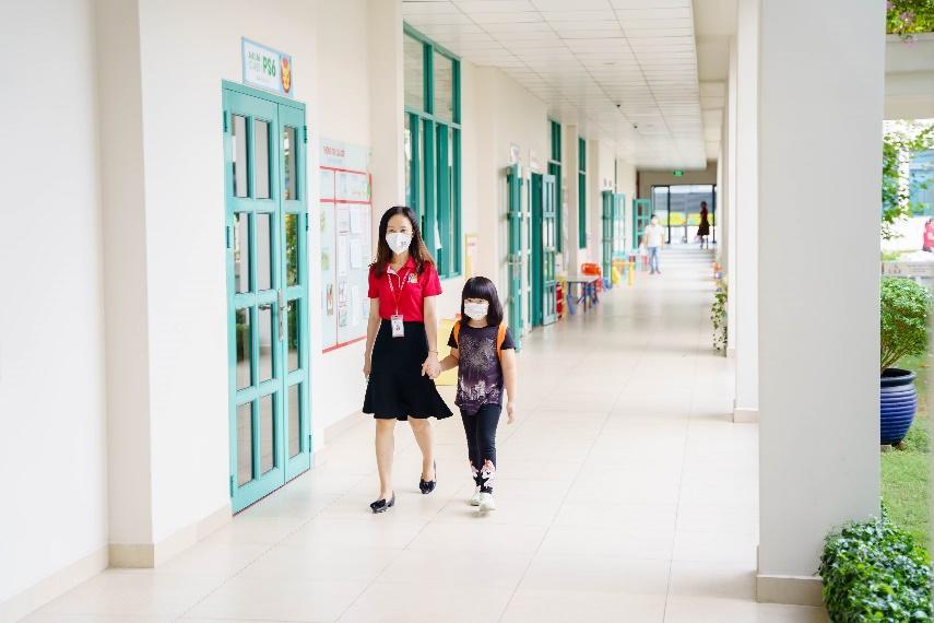 Không khí rộn ràng ngày kiểm tra đánh giá năng lực đầu vào đợt 1 tại Royal School - Ảnh 2.