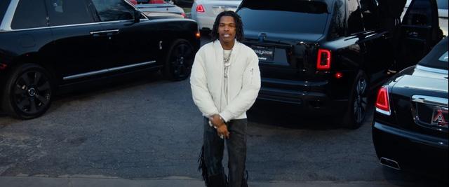 Rapper Lil Baby - Tay chơi xe thứ thiệt với dàn Rolls-Royce khủng chính chủ góp mặt trong 2 MV mới - Ảnh 5.