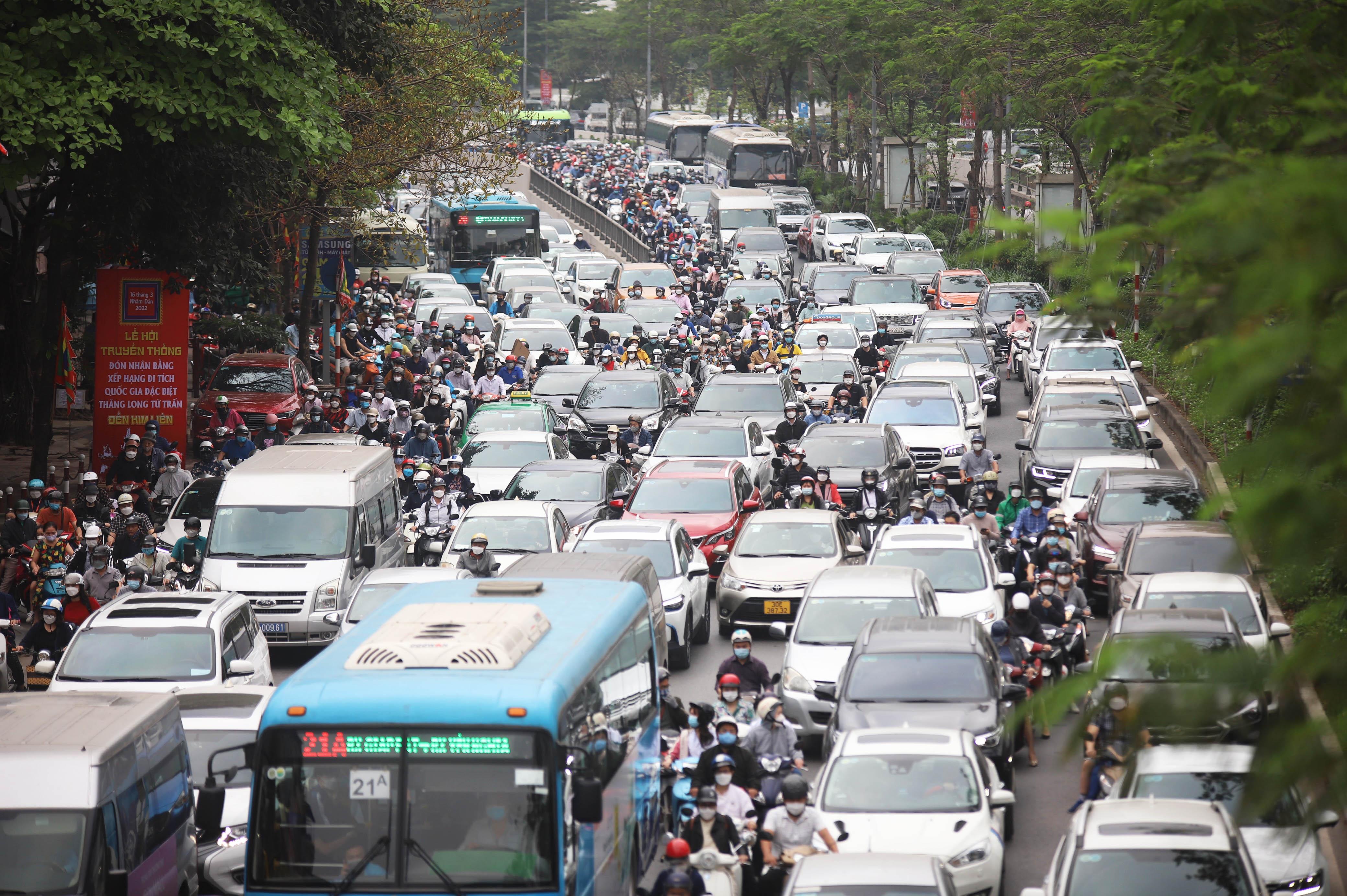 un tac ha noi anh 2