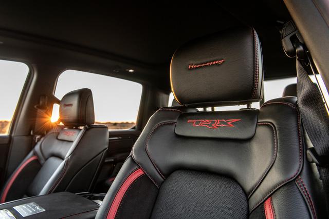 Siêu bán tải 6 bánh của Mỹ mạnh 1.000 mã lực có giá bằng 2 chiếc Mercedes-Maybach S-Class - Ảnh 6. Siêu bán tải 6 bánh của Mỹ mạnh 1.000 mã lực có giá bằng 2 chiếc Mercedes-Maybach S-Class - Ảnh 6.