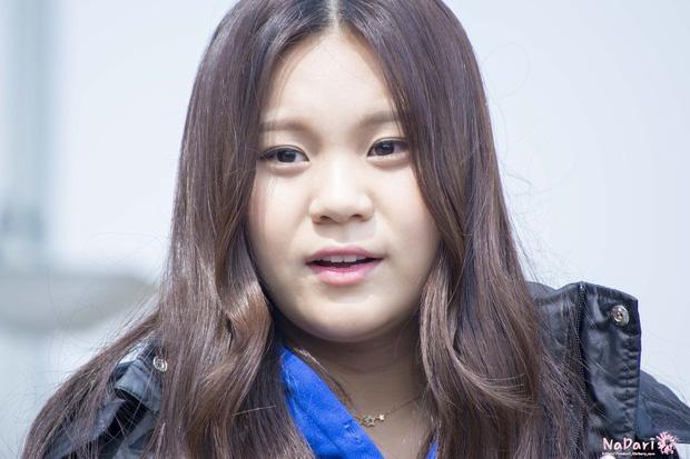 Nữ idol lột xác thành công nhất Kpop: Từng gây tranh cãi về nhan sắc, giờ diện Hanbok khiến ai nấy đều u mê! - Ảnh 4. Nữ idol lột xác thành công nhất Kpop: Từng gây tranh cãi về nhan sắc, giờ diện Hanbok khiến ai nấy đều u mê! - Ảnh 4.