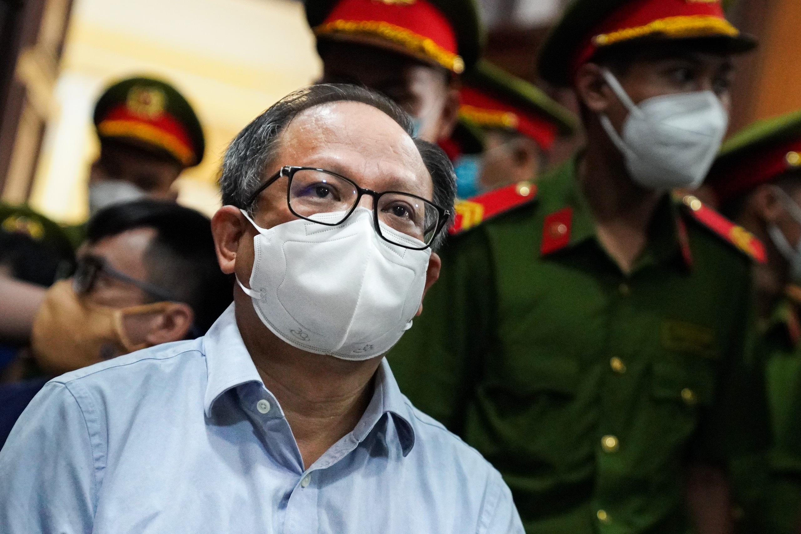 Ông Tất Thành Cang hầu tòa phúc thẩm ảnh 1 Bị cáo Tất Thành Cang tại tòa sơ thẩm hồi tháng 1. Ảnh: Chí Hùng.