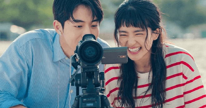 Trước giờ G Baeksang 2022, điểm lại 5 ứng viên cho giải phim xuất sắc nhất: Squid Game bị chê thậm tệ, trùm cuối lạ hoắc vậy? - Ảnh 4. Trước giờ G Baeksang 2022, điểm lại 5 ứng viên cho giải phim xuất sắc nhất: Squid Game bị chê thậm tệ, trùm cuối lạ hoắc vậy? - Ảnh 4.