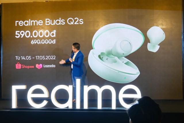 Trên tay realme 9 camera siêu chất 108MP giá dưới 7 triệu đồng, cùng tai nghe thông minh realme Buds Q2s tại Việt Nam - Ảnh 12. Trên tay realme 9 camera siêu chất 108MP giá dưới 7 triệu đồng, cùng tai nghe thông minh realme Buds Q2s tại Việt Nam - Ảnh 12.