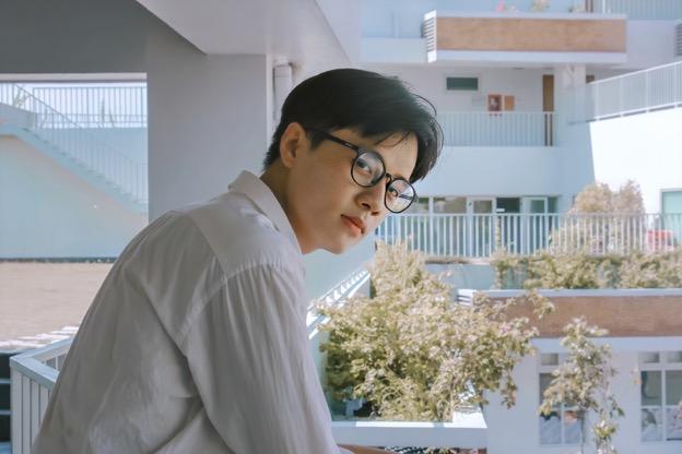 Những hot boy IT giỏi việc code, thạo đàn ca - Ảnh 1. Những hot boy IT giỏi việc code, thạo đàn ca - Ảnh 1.