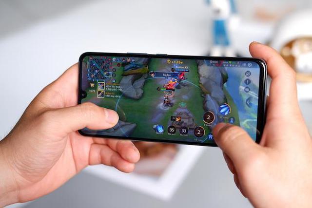 Trải nghiệm gaming trên T1 5G: Xứng đáng là gaming phone dẫn đầu phân khúc - Ảnh 6.