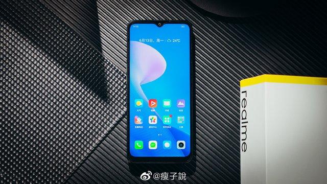 realme ra mắt smartphone 5G giá rẻ chỉ hơn 3 triệu đồng - Ảnh 4.