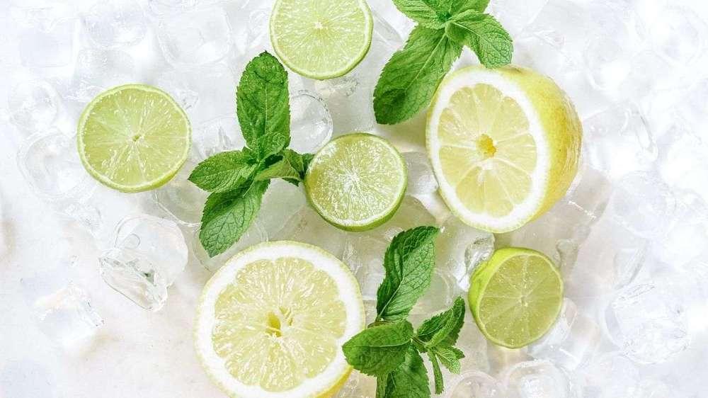 Nắng nóng thế này ăn gì cho mát? Hãy chọn 10 loại thực phẩm giúp giải nhiệt trong mùa hè - Ảnh 10. Nắng nóng thế này ăn gì cho mát? Hãy chọn 10 loại thực phẩm giúp giải nhiệt trong mùa hè - Ảnh 10.
