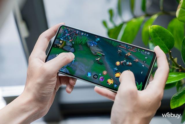 Có nhiều lựa chọn khác nhưng vì sao tôi vẫn chọn Galaxy A73 khi chơi game mobile? - Ảnh 4.