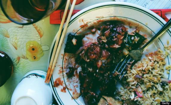 Những quy tắc kỳ lạ khi ăn uống của các nước trên thế giới, đọc xong mới biết văn hóa khắp nơi đa dạng như thế nào - Ảnh 7.