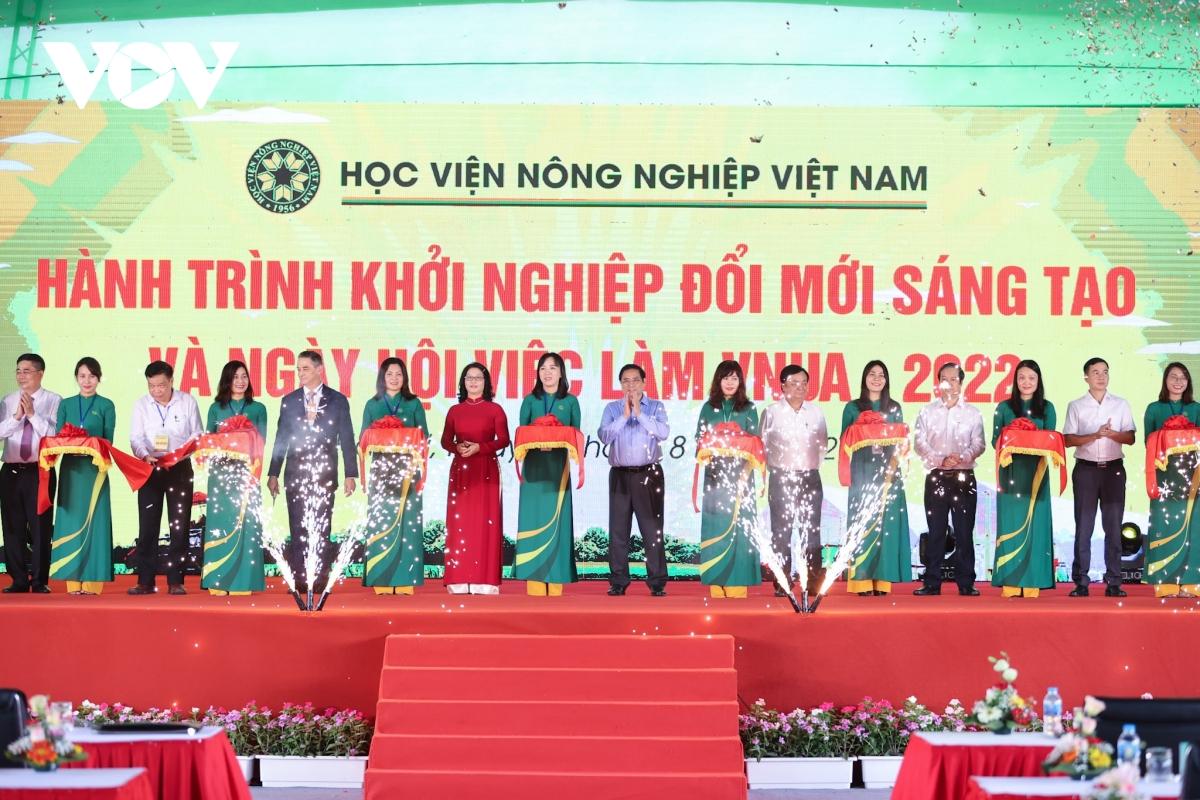 thu tuong Y tuong khoi nghiep du nho cung dang quy hinh anh 1