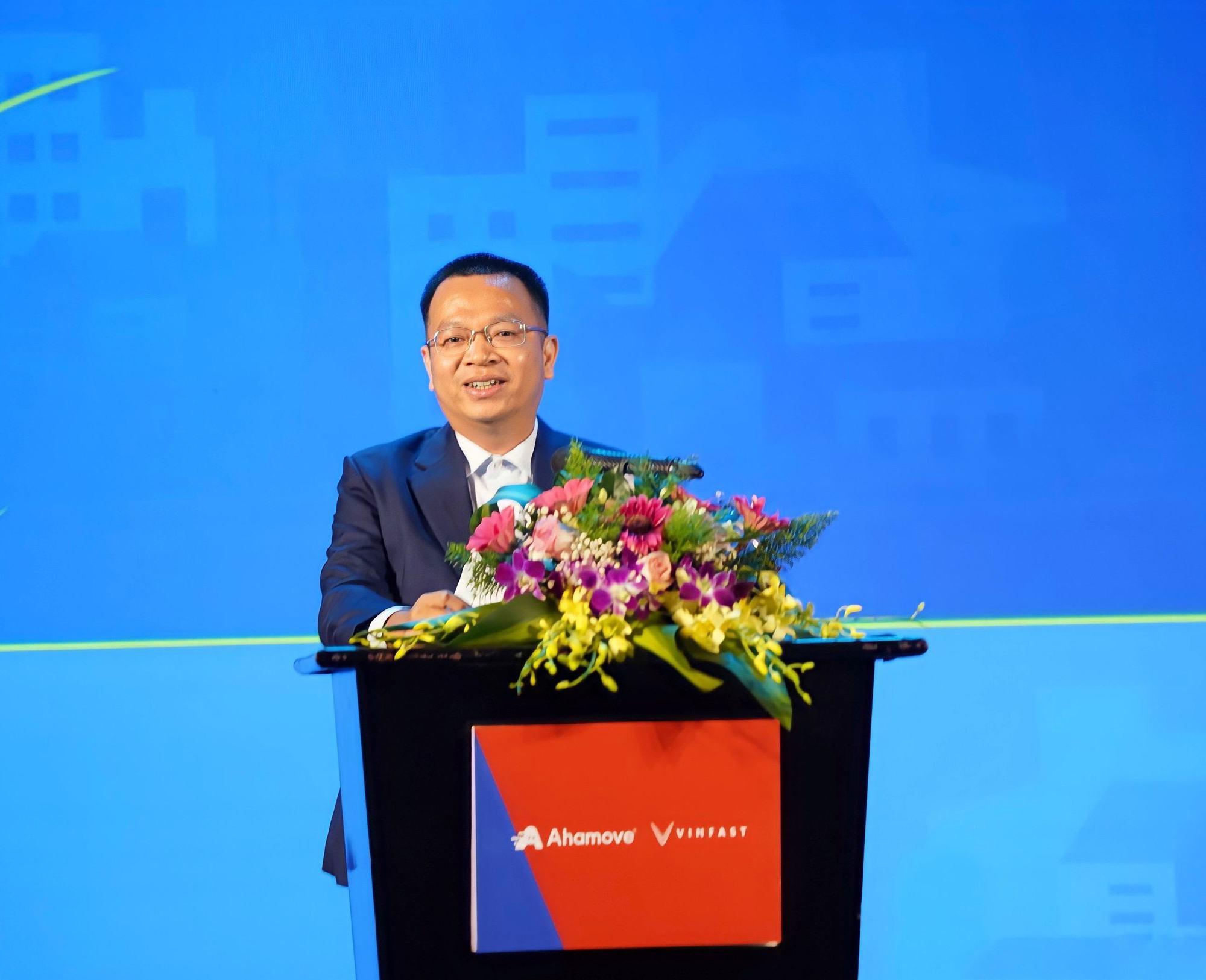 'VinFast hợp tác Ahamove ra mắt dịch vụ vận chuyển hàng hoá bằng xe điện' - Ảnh 4. 'VinFast hợp tác Ahamove ra mắt dịch vụ vận chuyển hàng hoá bằng xe điện' - Ảnh 4.