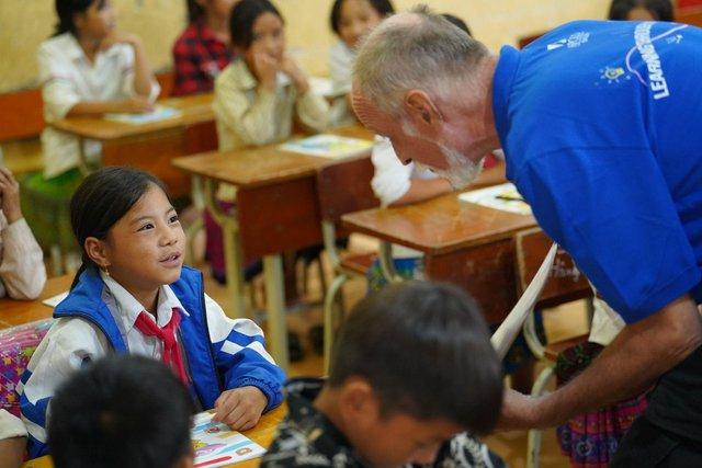 Giáo dục và ước mơ thay đổi tương lai của trẻ em vùng cao - Ảnh 4.