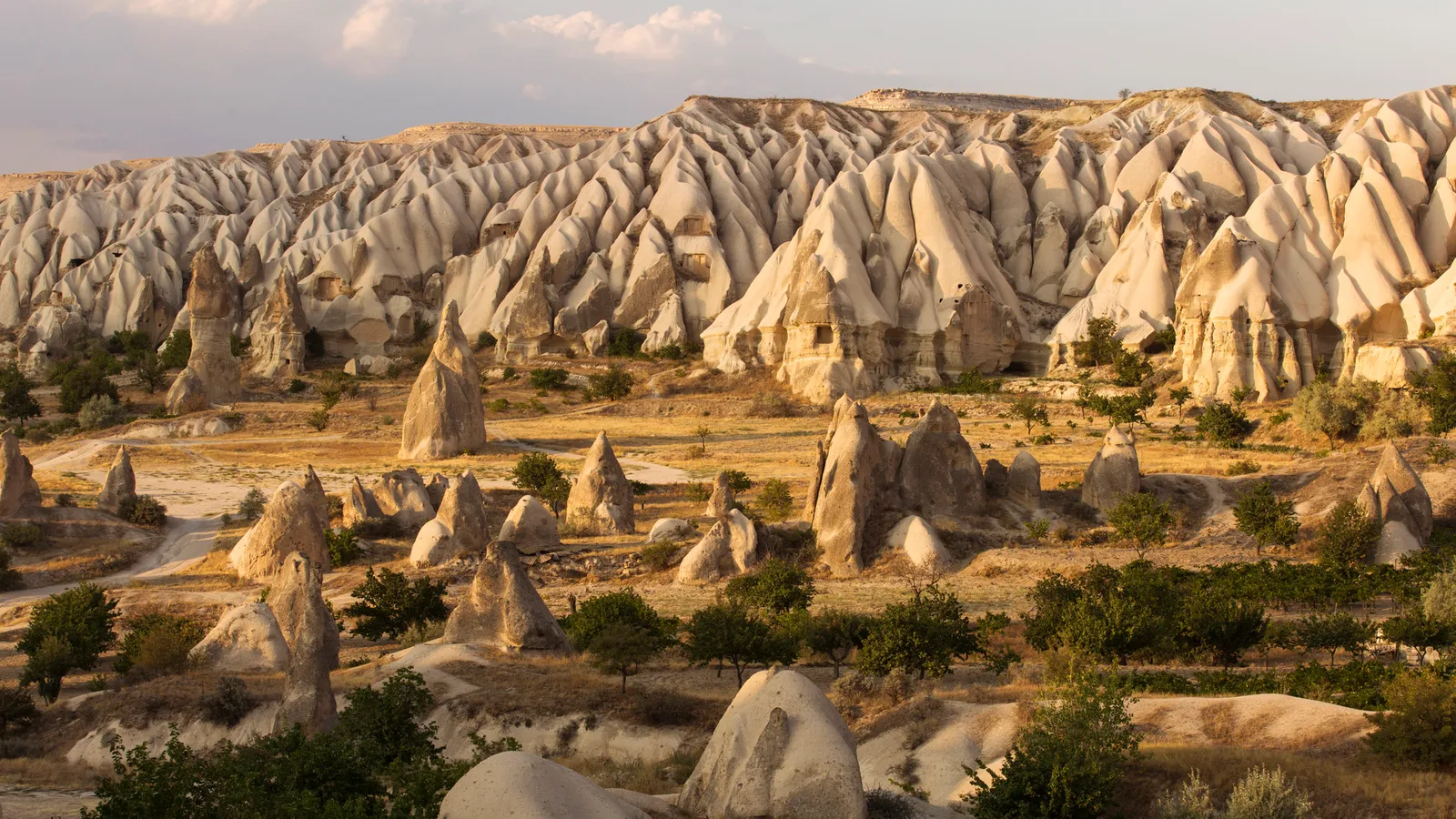 Khám phá thành phố ngầm của Cappadocia, nơi có thể chứa được 20.000 người - Ảnh 1.