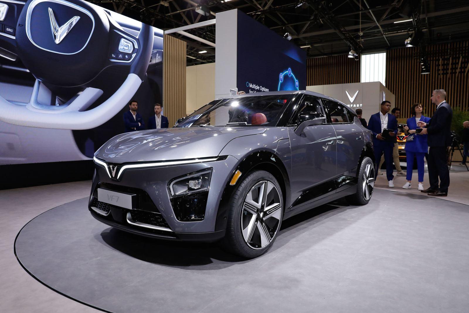 VinFast VF 6, 7, 8, 9 đang chinh phục người Pháp tại Paris Motor Show 2022 - Ảnh 2.