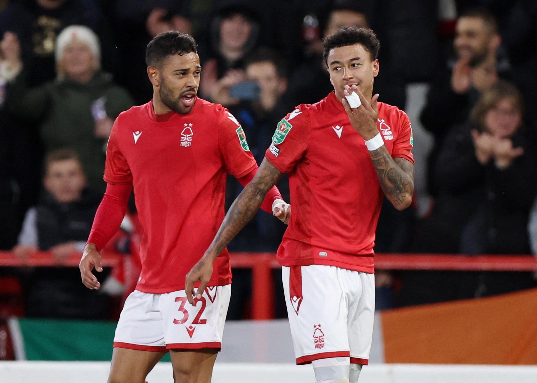 Lingard tỏa sáng trước Tottenham.