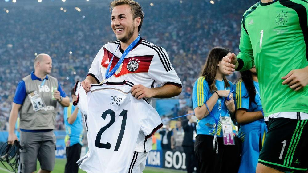 Mario Gotze trở lại nhưng Marco Reus tiếp tục lỡ chuyến với đội tuyển Đức tại World Cup 2022. Ảnh: FIFA.