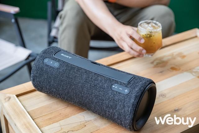 Trải nghiệm nhanh Sony SRS-XG300: Thiết kế hiện đại, chất âm mạnh mẽ, giá gần 8 triệu đồng - Ảnh 1.
