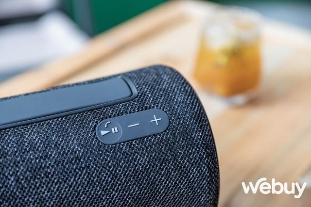 Trải nghiệm nhanh Sony SRS-XG300: Thiết kế hiện đại, chất âm mạnh mẽ, giá gần 8 triệu đồng - Ảnh 8. Trải nghiệm nhanh Sony SRS-XG300: Thiết kế hiện đại, chất âm mạnh mẽ, giá gần 8 triệu đồng - Ảnh 8.