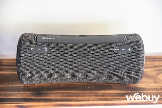 Trải nghiệm nhanh Sony SRS-XG300: Thiết kế hiện đại, chất âm mạnh mẽ, giá gần 8 triệu đồng - Ảnh 2. Trải nghiệm nhanh Sony SRS-XG300: Thiết kế hiện đại, chất âm mạnh mẽ, giá gần 8 triệu đồng - Ảnh 2.