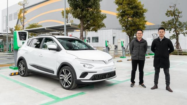 Mạnh Linh ‘Mê Xe’: ‘Người trẻ có xu hướng đón nhận cái mới khi mua ô tô’ - Ảnh 2. Mạnh Linh ‘Mê Xe’: ‘Người trẻ có xu hướng đón nhận cái mới khi mua ô tô’ - Ảnh 2.