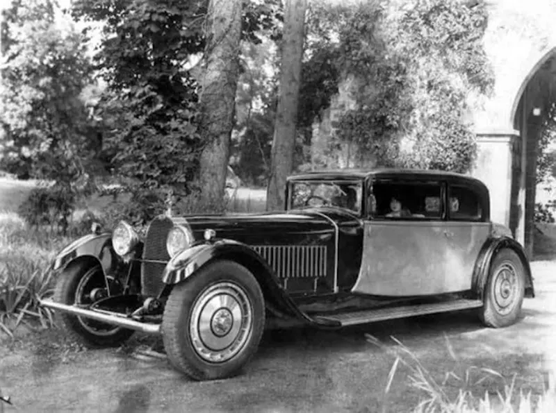 Những bức ảnh siêu hiếm về xe Bugatti trong những năm 1920 và 1930 - Ảnh 4. Những bức ảnh siêu hiếm về xe Bugatti trong những năm 1920 và 1930 - Ảnh 4.