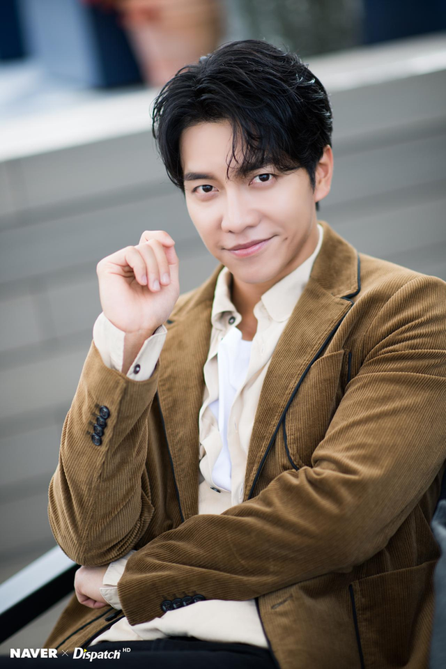 Lee Seung Gi: Chàng rể quốc dân sở hữu triệu fan nhưng bị công ty quỵt lương suốt 18 năm sự nghiệp - Ảnh 2. Lee Seung Gi: Chàng rể quốc dân sở hữu triệu fan nhưng bị công ty quỵt lương suốt 18 năm sự nghiệp - Ảnh 2.
